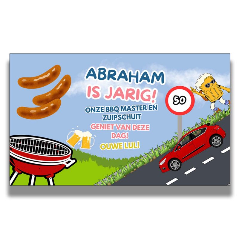 Humoristisch Abraham spandoek 50 jaar met BBQ, bier en auto – grappige verjaardag versiering voor de BBQ master